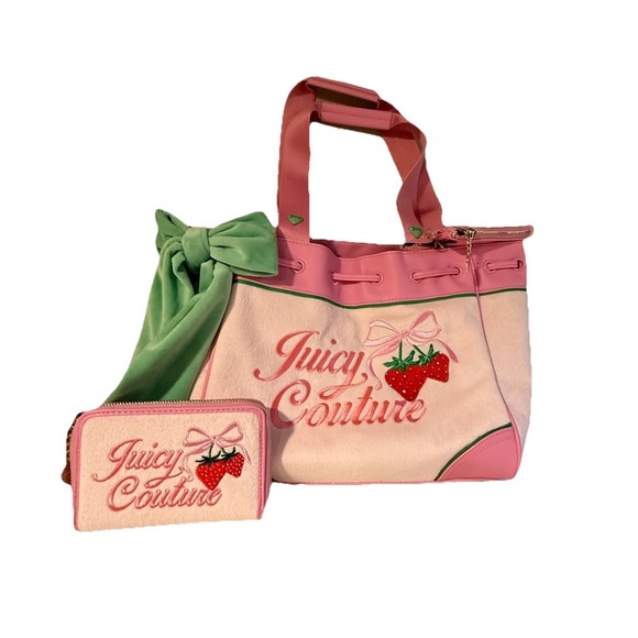 Juicy Couture Handbags - Juicy Couture Retro Strawberry Tote Daydreamer Bag Cherry Blossom Green Pink